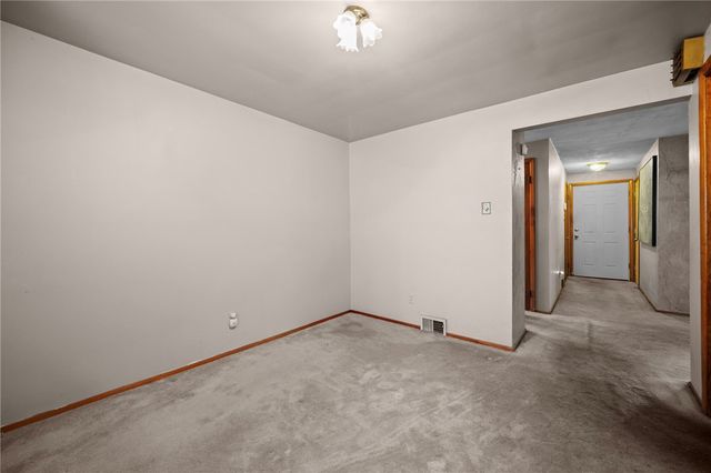 7321 Everton, Homewood Brushton, PA 15206