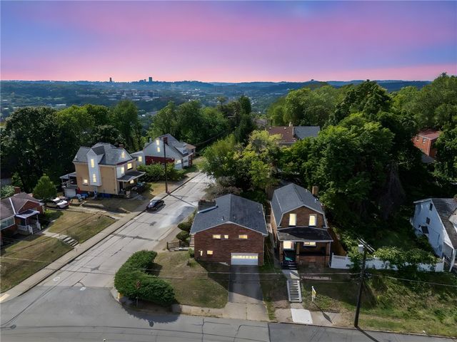 7321 Everton, Homewood Brushton, PA 15206