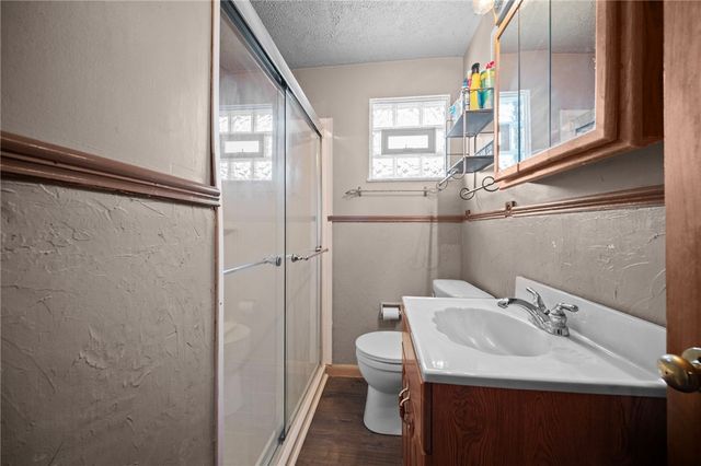 7321 Everton, Homewood Brushton, PA 15206