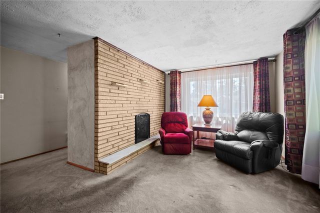 7321 Everton, Homewood Brushton, PA 15206