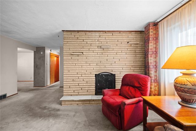 7321 Everton, Homewood Brushton, PA 15206