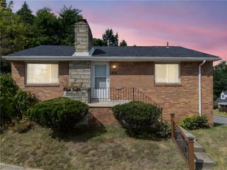 7321 Everton, Homewood Brushton, PA 15206