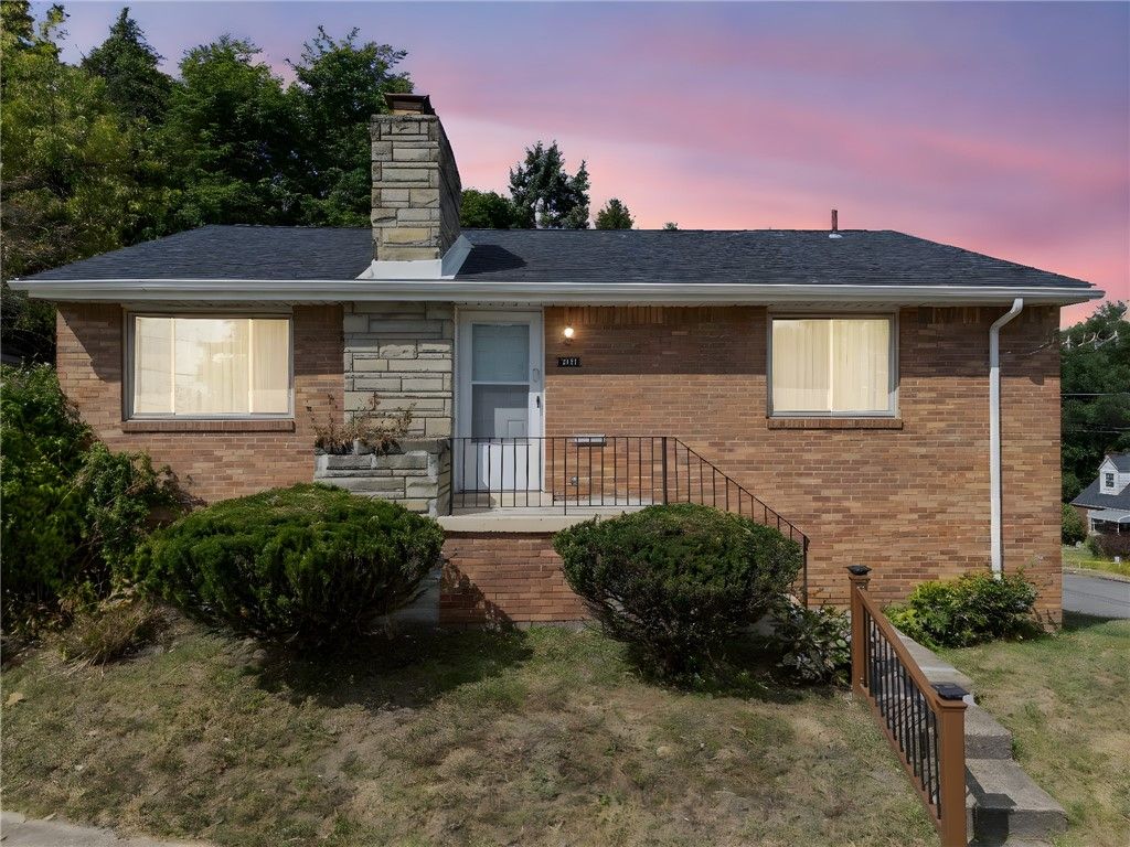 7321 Everton, Homewood Brushton, PA 15206