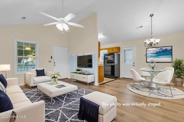 4102 Fraternity Court, Wilmington, NC 28403