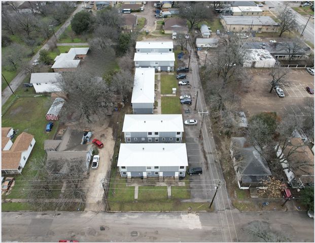 208 N Church Street, Hillsboro, TX 76645