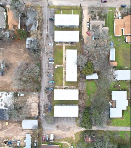 208 N Church Street, Hillsboro, TX 76645