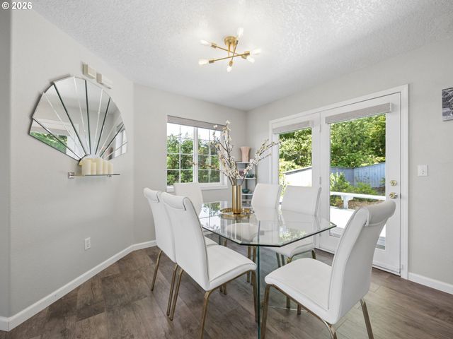 7042 Se 116TH Ave, Portland, OR 97266