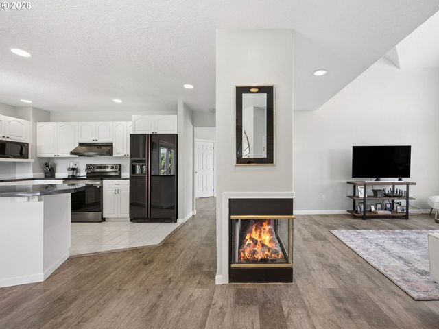 7042 Se 116TH Ave, Portland, OR 97266