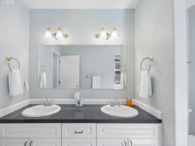 7042 Se 116TH Ave, Portland, OR 97266