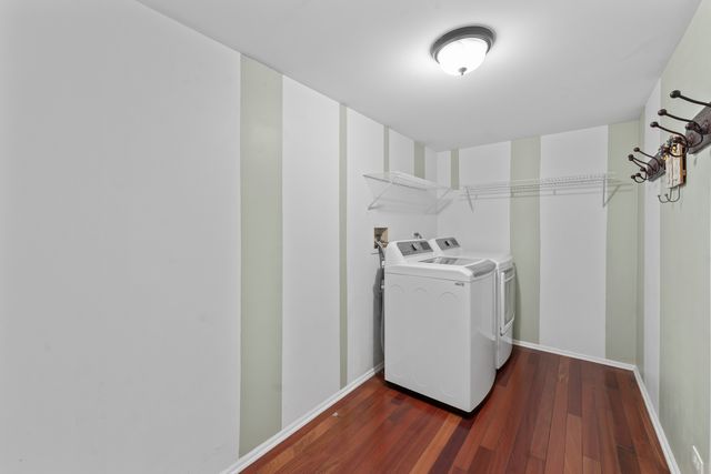 1797 Copperfield Lane, Crystal Lake, IL 60014