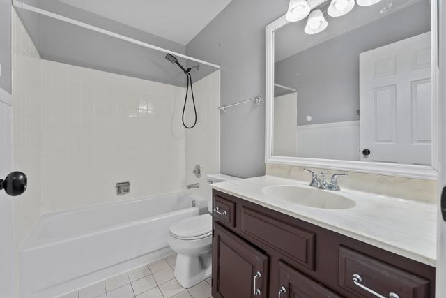 1797 Copperfield Lane, Crystal Lake, IL 60014