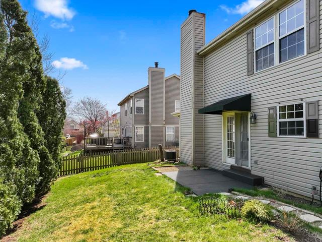 1797 Copperfield Lane, Crystal Lake, IL 60014