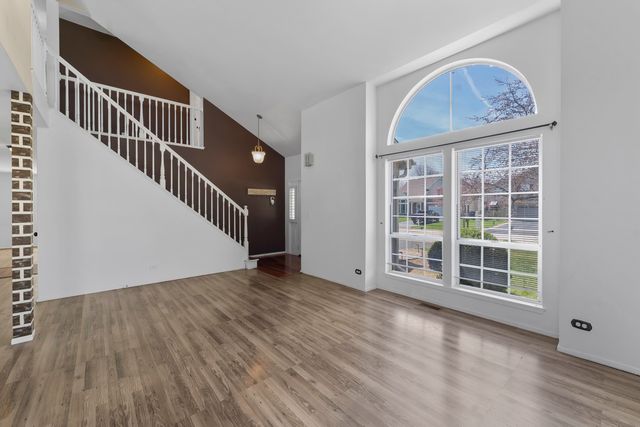 1797 Copperfield Lane, Crystal Lake, IL 60014