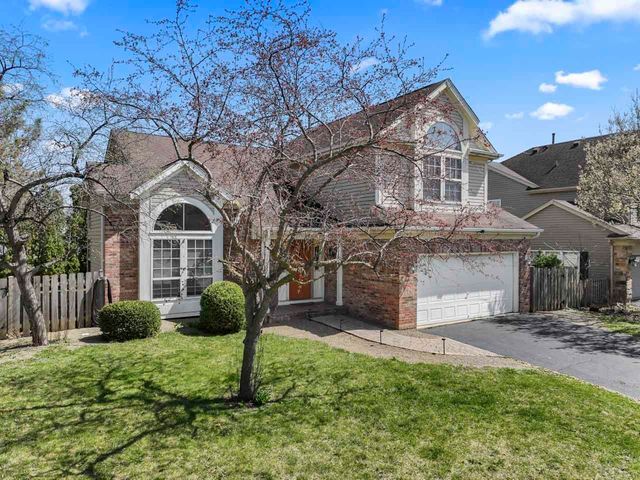 1797 Copperfield Lane, Crystal Lake, IL 60014