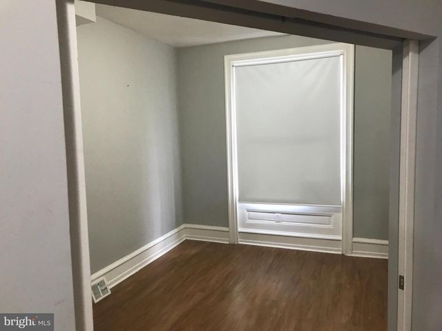 1735 EDGLEY ST, Philadelphia, PA 19121