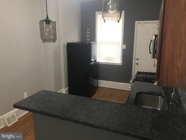 1735 EDGLEY ST, Philadelphia, PA 19121