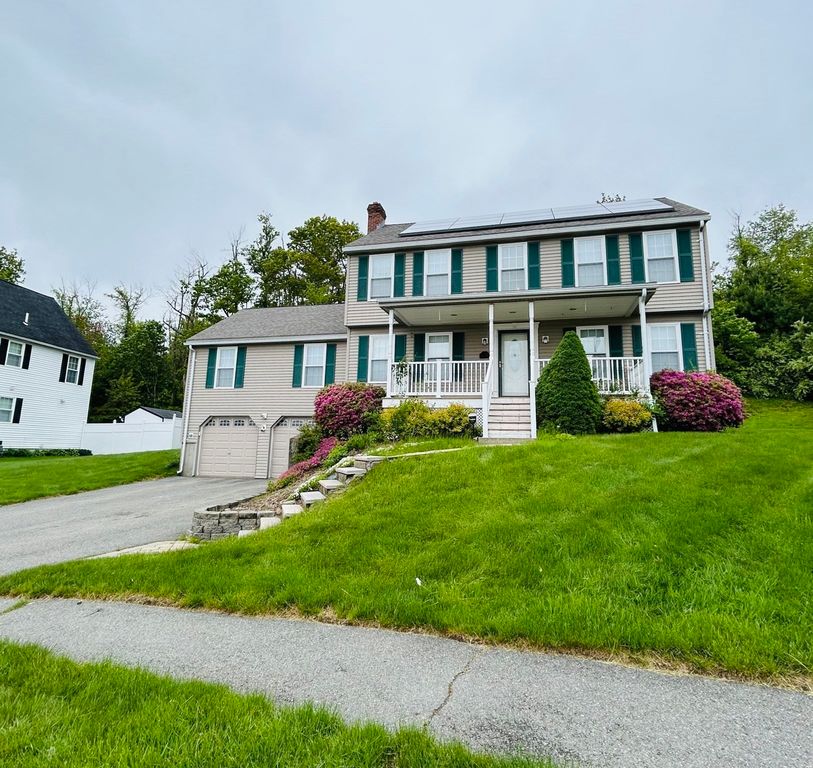 35 Fox Meadow Dr, Worcester, MA 01602