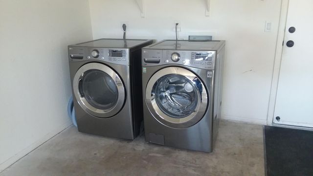 2910 E BROOKWOOD Court, Phoenix, AZ 85048