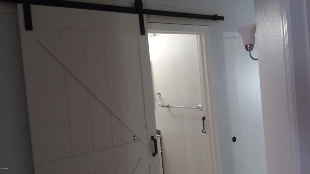 2910 E BROOKWOOD Court, Phoenix, AZ 85048