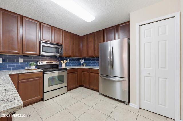 924 GOLDEN LAKE Loop, St. Augustine, FL 32084