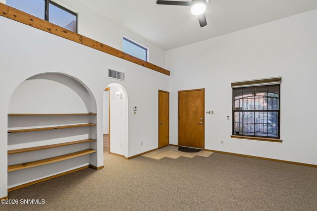 2001 Pinetrail Street, Las Cruces, NM 88012