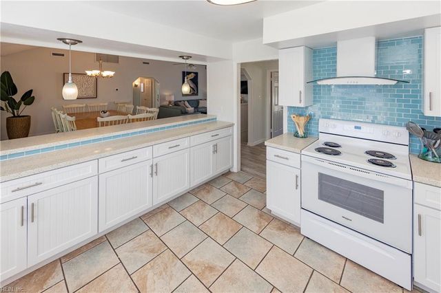 3361 Sandfiddler RD, Virginia Beach, VA 23456