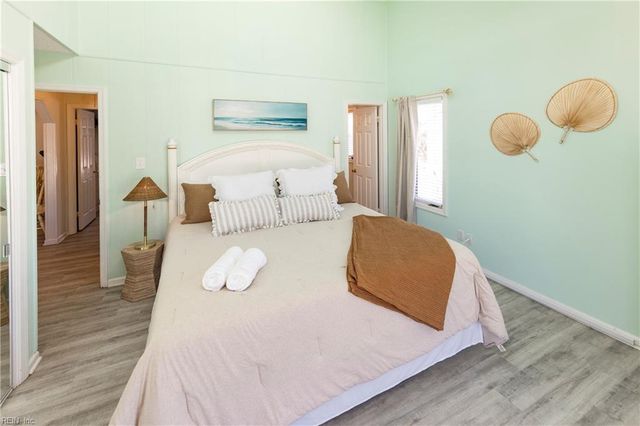 3361 Sandfiddler RD, Virginia Beach, VA 23456