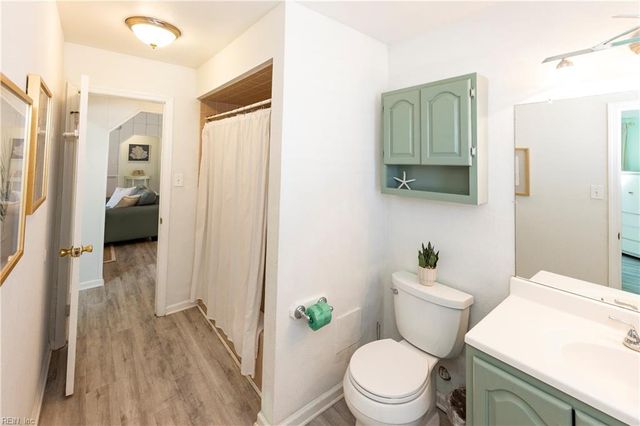 3361 Sandfiddler RD, Virginia Beach, VA 23456