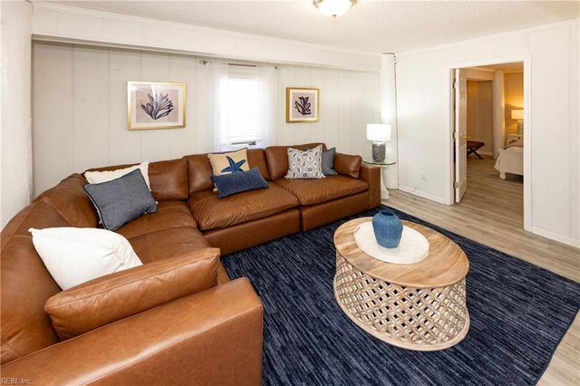 3361 Sandfiddler RD, Virginia Beach, VA 23456