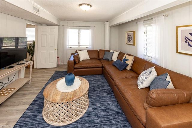 3361 Sandfiddler RD, Virginia Beach, VA 23456