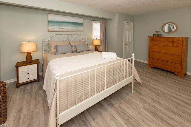 3361 Sandfiddler RD, Virginia Beach, VA 23456