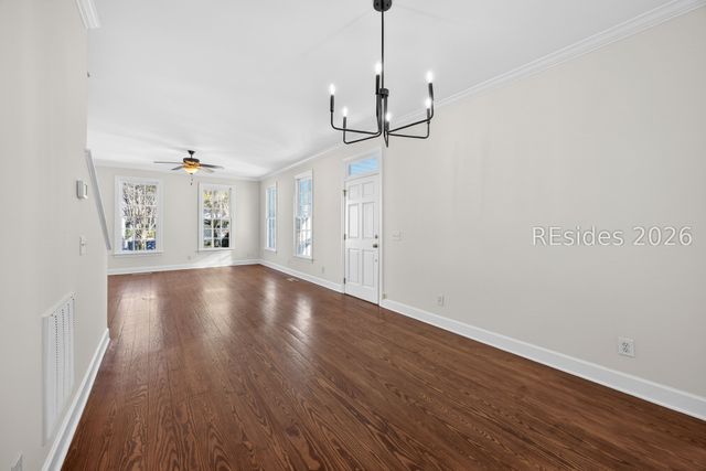 112 Bryan Dr, Beaufort, SC 29902