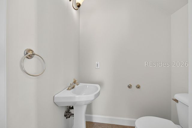 112 Bryan Dr, Beaufort, SC 29902