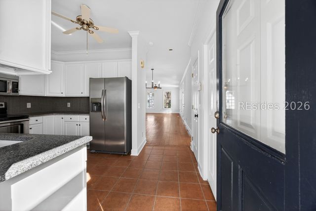 112 Bryan Dr, Beaufort, SC 29902