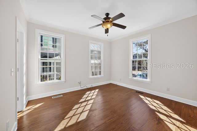 112 Bryan Dr, Beaufort, SC 29902