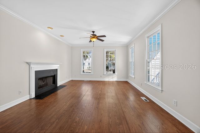 112 Bryan Dr, Beaufort, SC 29902