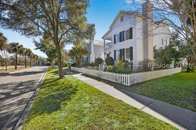 112 Bryan Dr, Beaufort, SC 29902