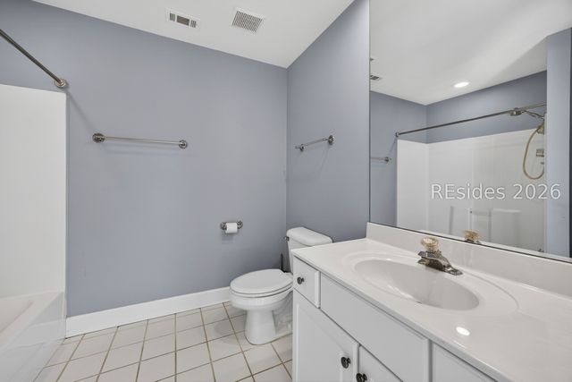 112 Bryan Dr, Beaufort, SC 29902