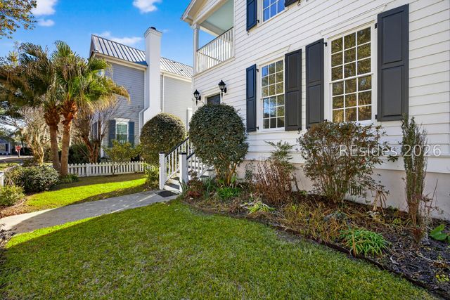 112 Bryan Dr, Beaufort, SC 29902