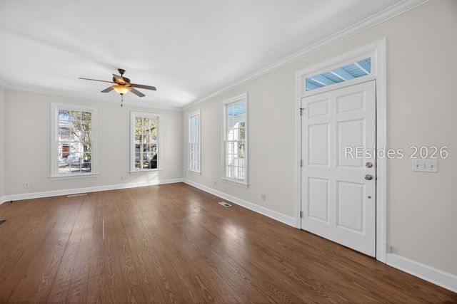 112 Bryan Dr, Beaufort, SC 29902