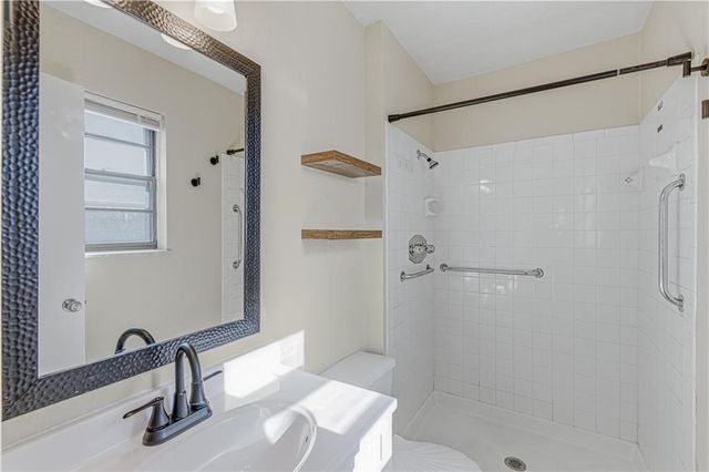 16901 E 3rd Street, Independence, MO 64056