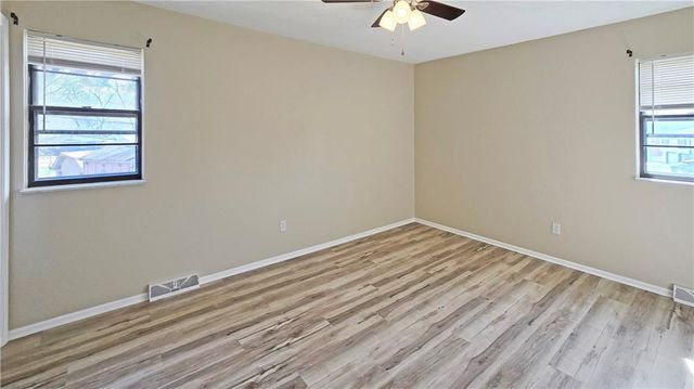 16901 E 3rd Street, Independence, MO 64056