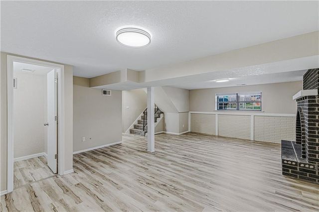 16901 E 3rd Street, Independence, MO 64056