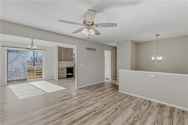 16901 E 3rd Street, Independence, MO 64056