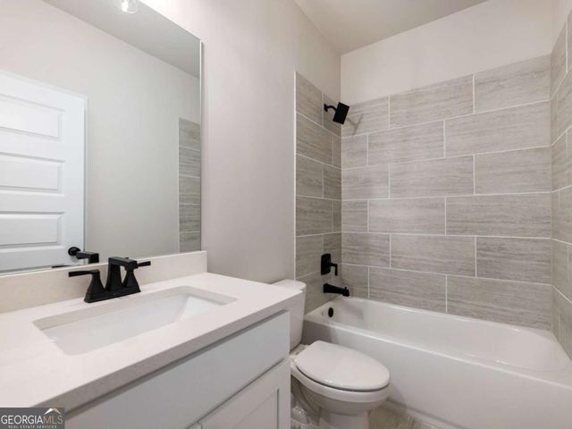 204 Grand Highlands Court, Winder, GA 30680