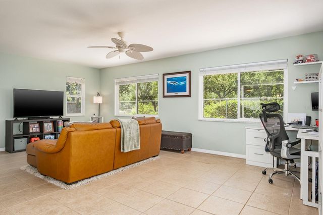 11662 75TH AVENUE, Seminole, FL 33772