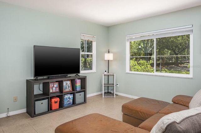 11662 75TH AVENUE, Seminole, FL 33772