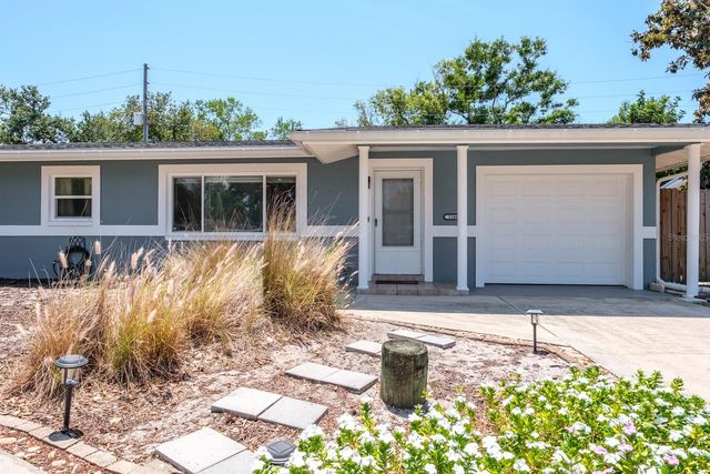 11662 75TH AVENUE, Seminole, FL 33772