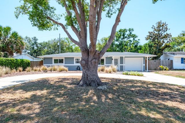 11662 75TH AVENUE, Seminole, FL 33772