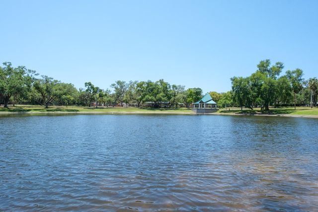 11662 75TH AVENUE, Seminole, FL 33772